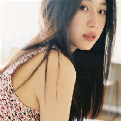 茱莉娅的眼睛